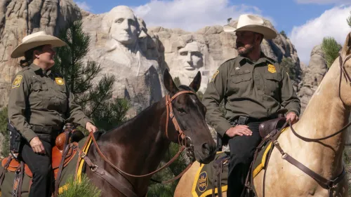 Border Patrol Agents on horseback